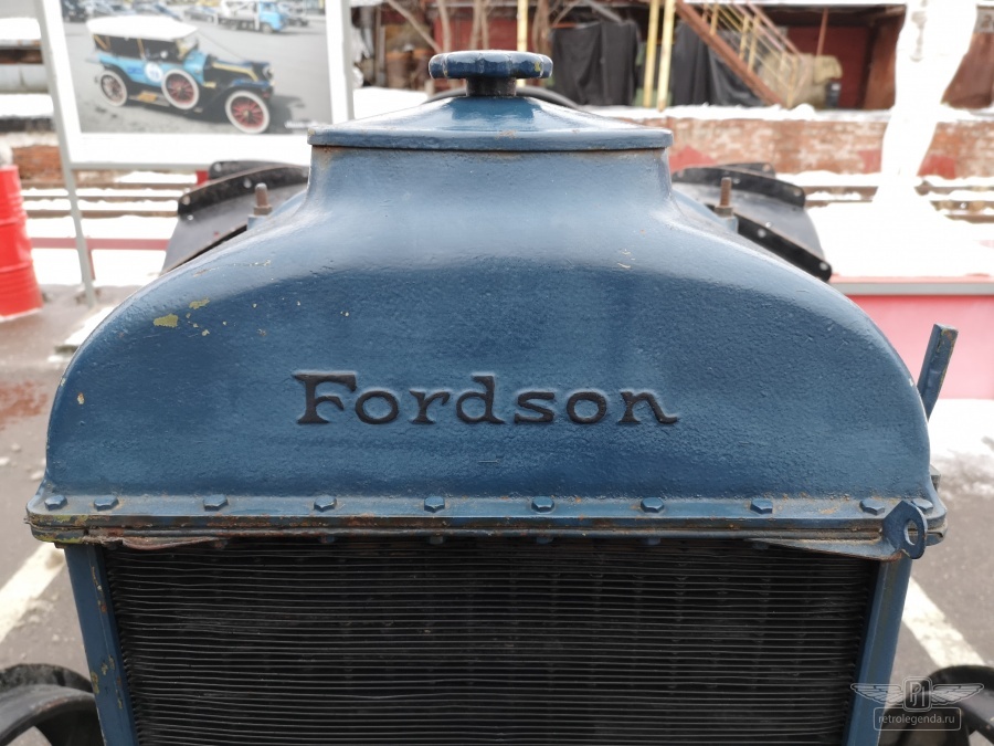   Fordson Model F 1924   