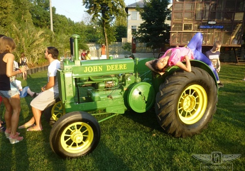 John Deere 1935  