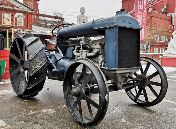   Fordson Model F