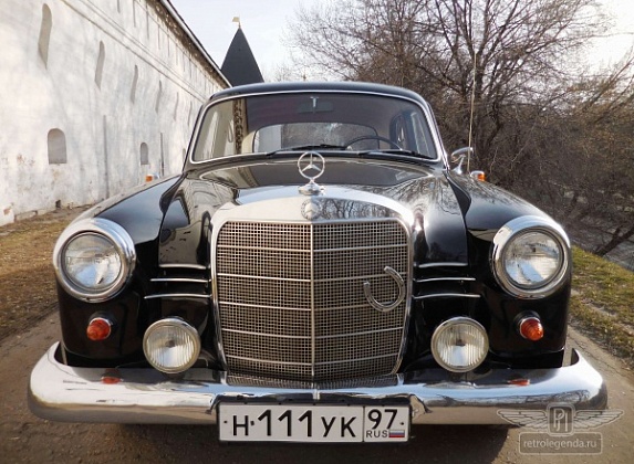   Mercedes-Benz 190B