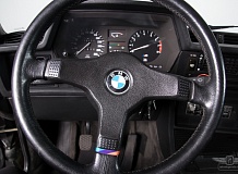   BMW 635CSi M