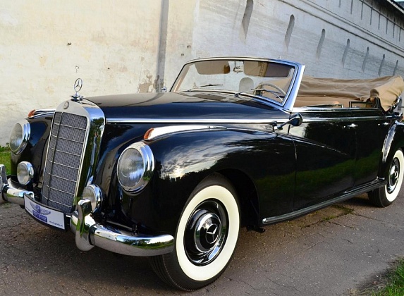   Mercedes-Benz 300 Cabriolet