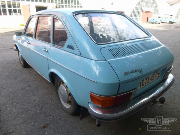ретро автомобиль Volkswagen Typ 411 1969 год выпуска 