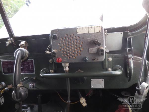 ретро автомобиль ГАЗ 69  1964 год выпуска 