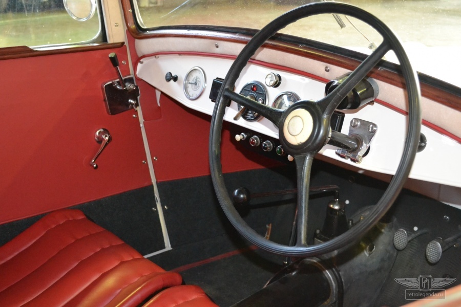 ретро автомобиль Tatra 57 1934 год выпуска 