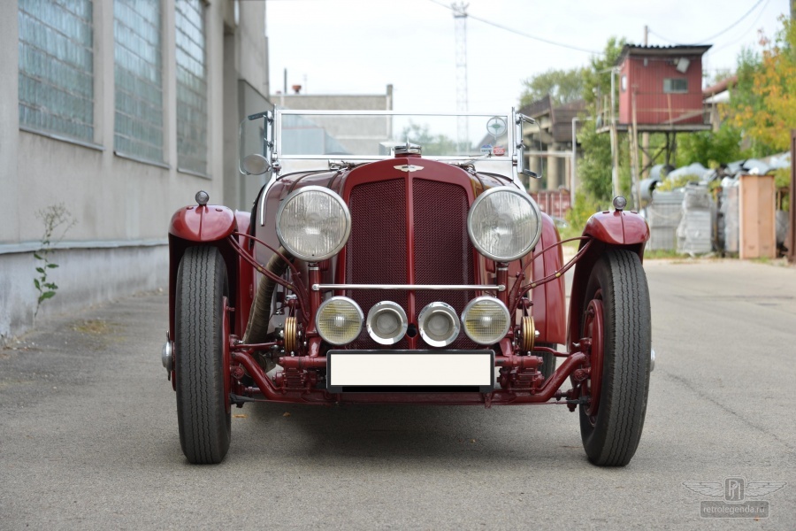 ретро автомобиль Aston Martin 15/98 Short Chassis Roadster, Mille Miglia! 1939 год выпуска 