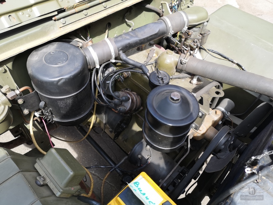 ретро автомобиль Willys MB 1944 год выпуска 