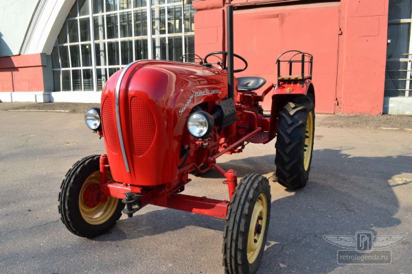 ретро автомобиль PORSCHE DIESEL STANDARD 1960 год выпуска 