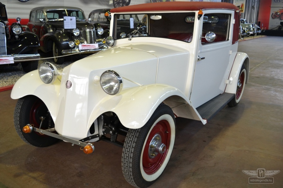 ретро автомобиль Tatra 57 1934 год выпуска 