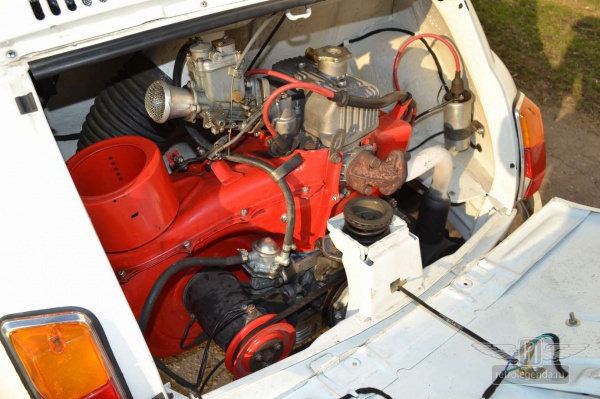 ретро автомобиль FIAT ABARTH 695 1965 год выпуска 