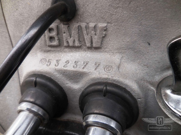 ретро автомобиль BMW R51/3 1953 год выпуска 