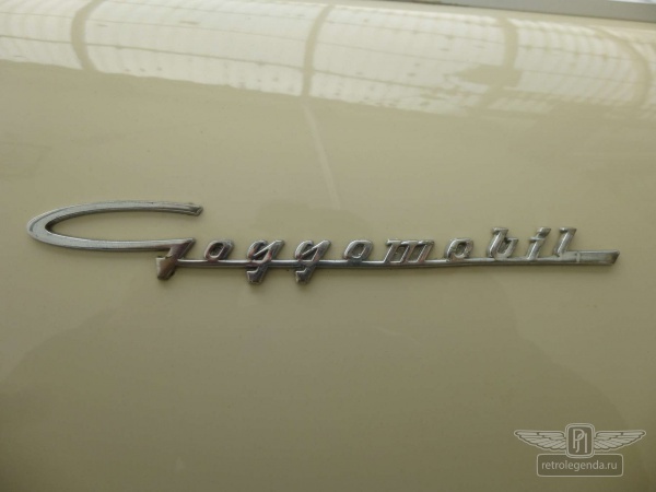 ретро автомобиль Goggomobil Coupe TS250 1960 год выпуска 