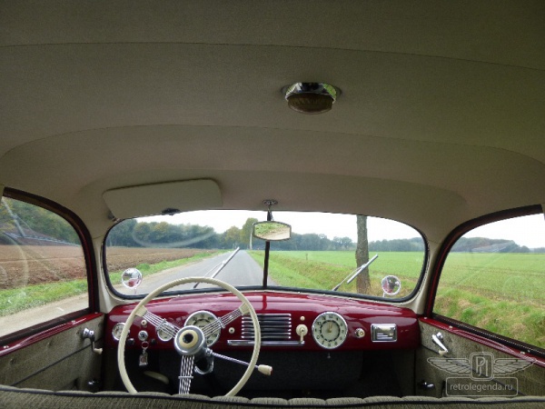 ретро автомобиль Tatra T600 "Tatraplan" 1951 год выпуска 