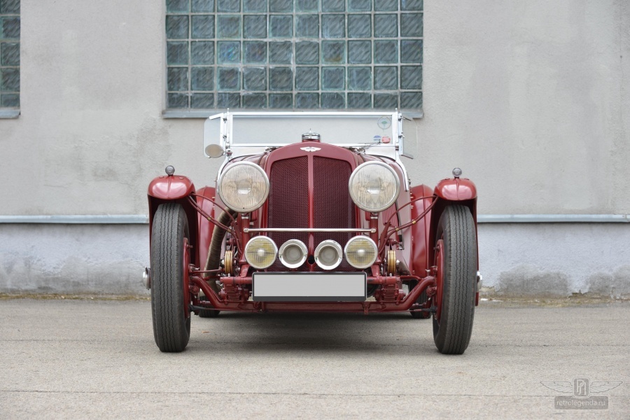 ретро автомобиль Aston Martin 15/98 Short Chassis Roadster, Mille Miglia! 1939 год выпуска 