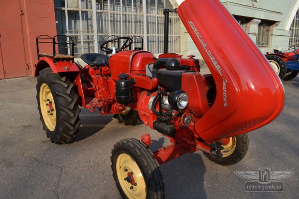 ретро автомобиль PORSCHE DIESEL STANDARD 1960 год выпуска 