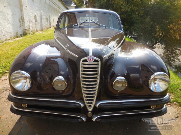 ретро автомобиль Alfa Romeo 6C 2500 Sport Superleggera, Mille Miglia! 1947 год выпуска 