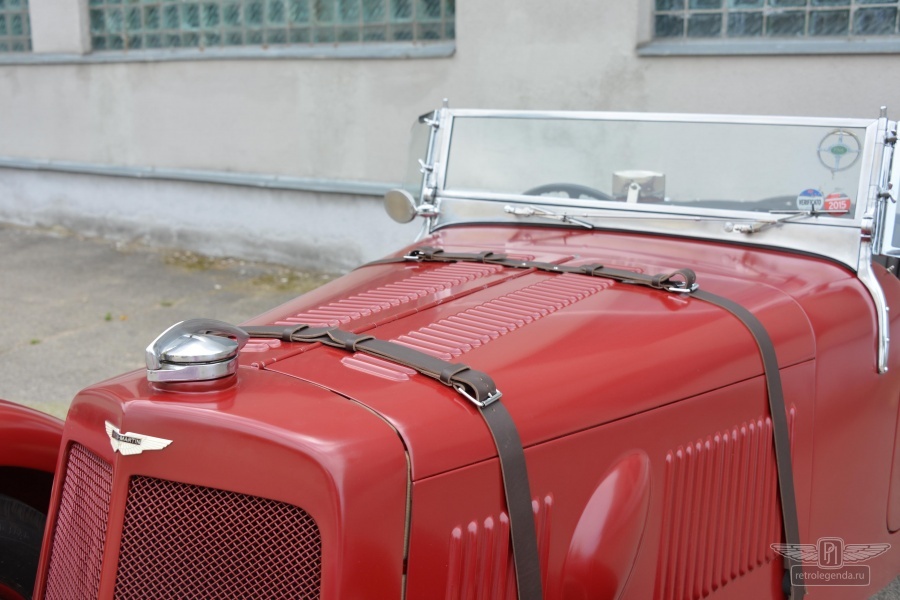 ретро автомобиль Aston Martin 15/98 Short Chassis Roadster, Mille Miglia! 1939 год выпуска 
