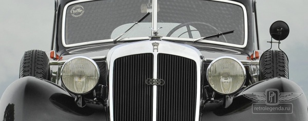 ретро автомобиль HORCH 930V 1938 год выпуска 