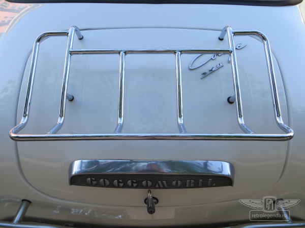 ретро автомобиль Goggomobil TS250 Coupe 1965 год выпуска 
