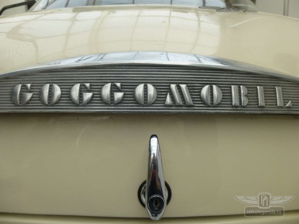 ретро автомобиль Goggomobil Coupe TS250 1960 год выпуска 