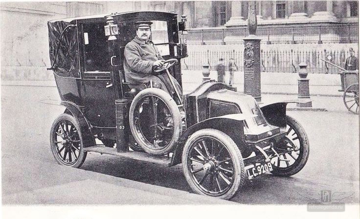 ретро автомобиль Renault AG-1 Taxi de la Marne 1909 год выпуска 