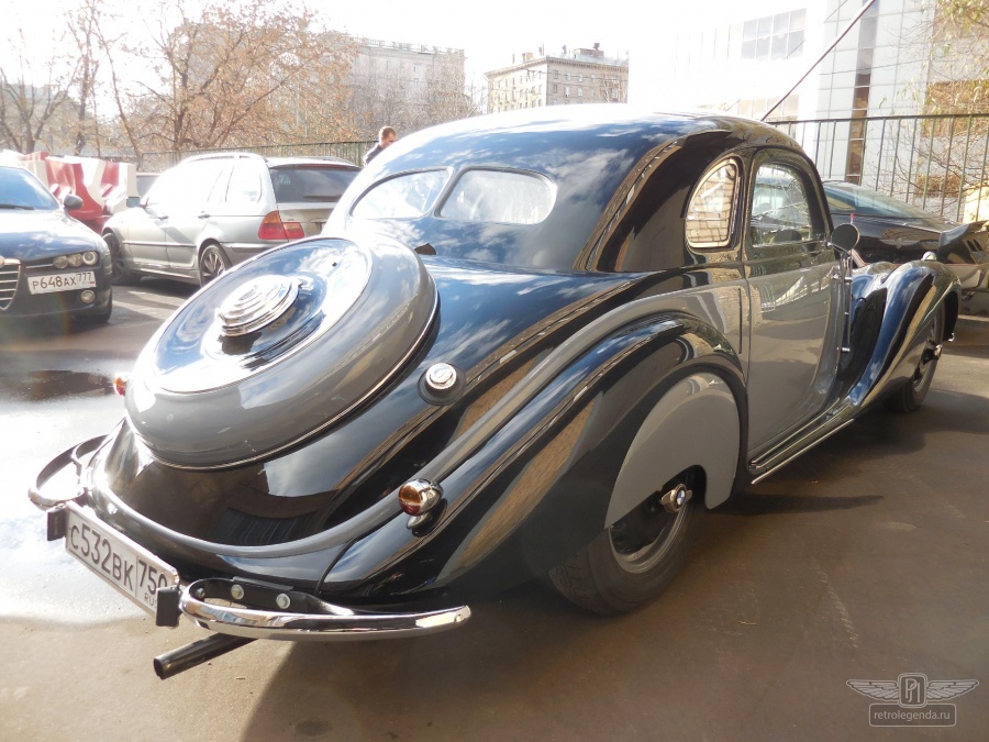 ретро автомобиль BMW 327 Coupe Autenrieth 1939 год выпуска 