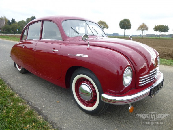 ретро автомобиль Tatra T600 "Tatraplan" 1951 год выпуска 