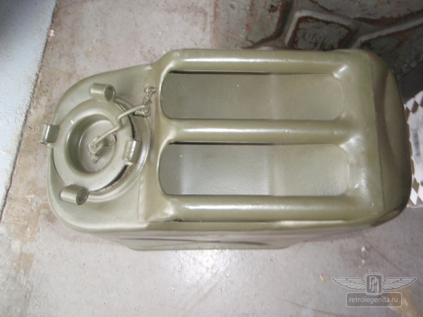 ретро автомобиль Dodge WC57 Command car 1944 год выпуска 