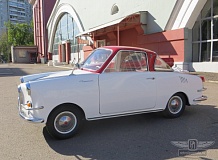 ретро автомобиль Goggomobil TS250 Coupe