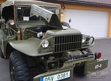 ретро автомобиль Dodge WC57 Command car