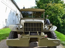 ретро автомобиль Dodge WC56