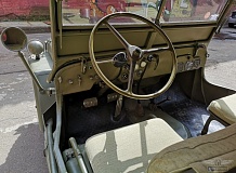 ретро автомобиль Willys MB