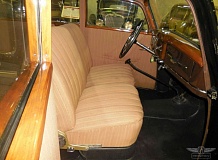 ретро автомобиль Mercedes-Benz 170S