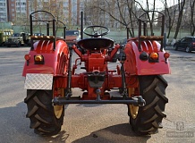 ретро автомобиль PORSCHE DIESEL STANDARD