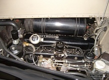 ретро автомобиль Rolls Royce Silver Cloud Long Wheelbase Coachwork by Park Ward Ltd.