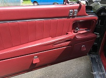 ретро автомобиль BMW 503 Coupe