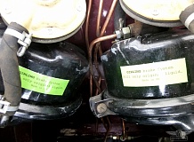 ретро автомобиль Волга ГАЗ М24 D