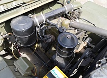 ретро автомобиль Willys MB