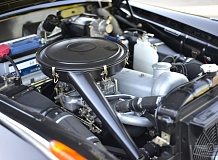 ретро автомобиль Mercedes-Benz 220S Cabrio