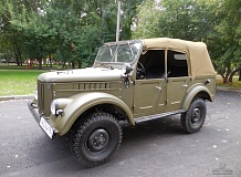 ретро автомобиль ГАЗ 69