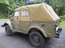 ретро автомобиль ГАЗ 69