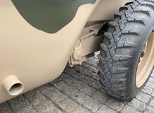 ретро автомобиль Volkswagen Schwimmwagen Typ 166 