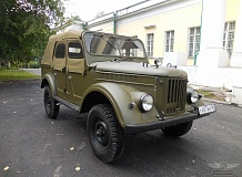 ретро автомобиль ГАЗ 69