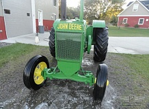 ретро автомобиль John Deere 'AR'