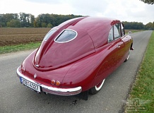 ретро автомобиль Tatra T600 "Tatraplan"