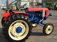 ретро автомобиль Lamborghini Lamborghinetta
