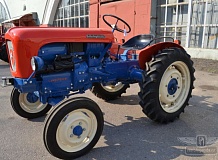 ретро автомобиль Lamborghini Lamborghinetta