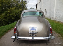 ретро автомобиль ROLLS-ROYCE SILVER CLOUD