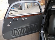 ретро автомобиль BMW 327 Coupe Autenrieth