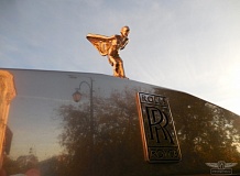 ретро автомобиль Rolls Royce Silver Spur Series 1